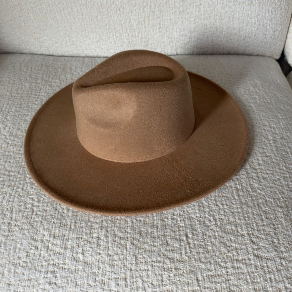 Gigi Pip Inspired Fedora Hat OS Tan Wide Brim Teardrop